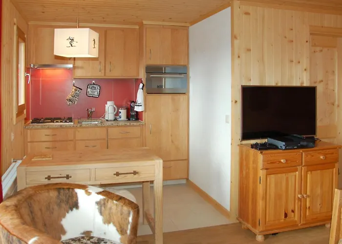 Montagnards 13 By Interhome *